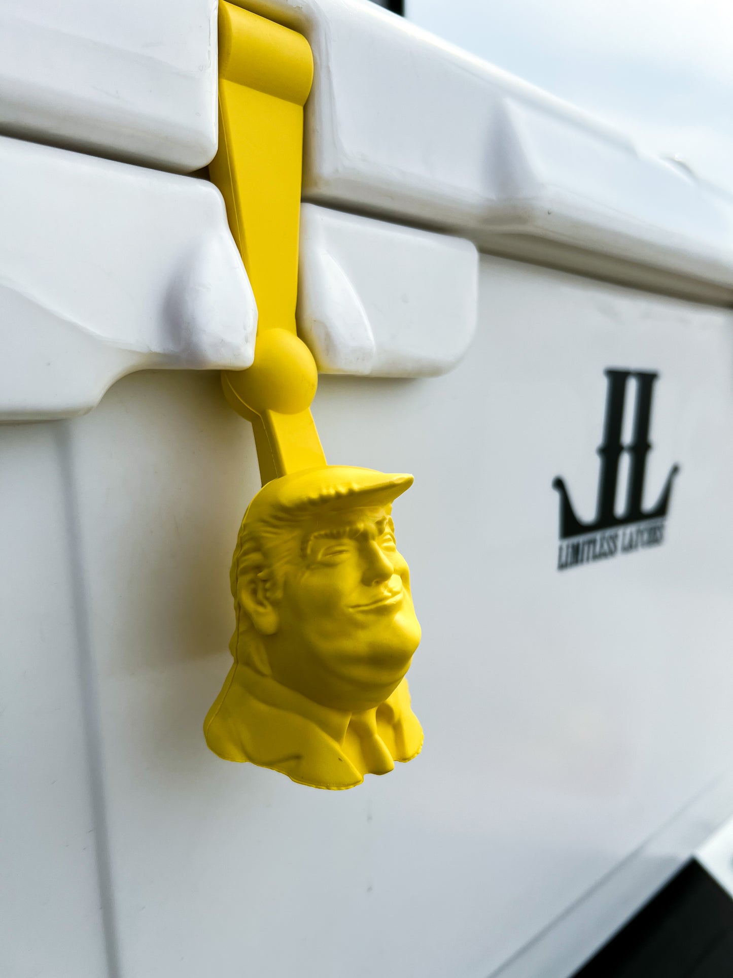 Trump 2024 Latch Set
