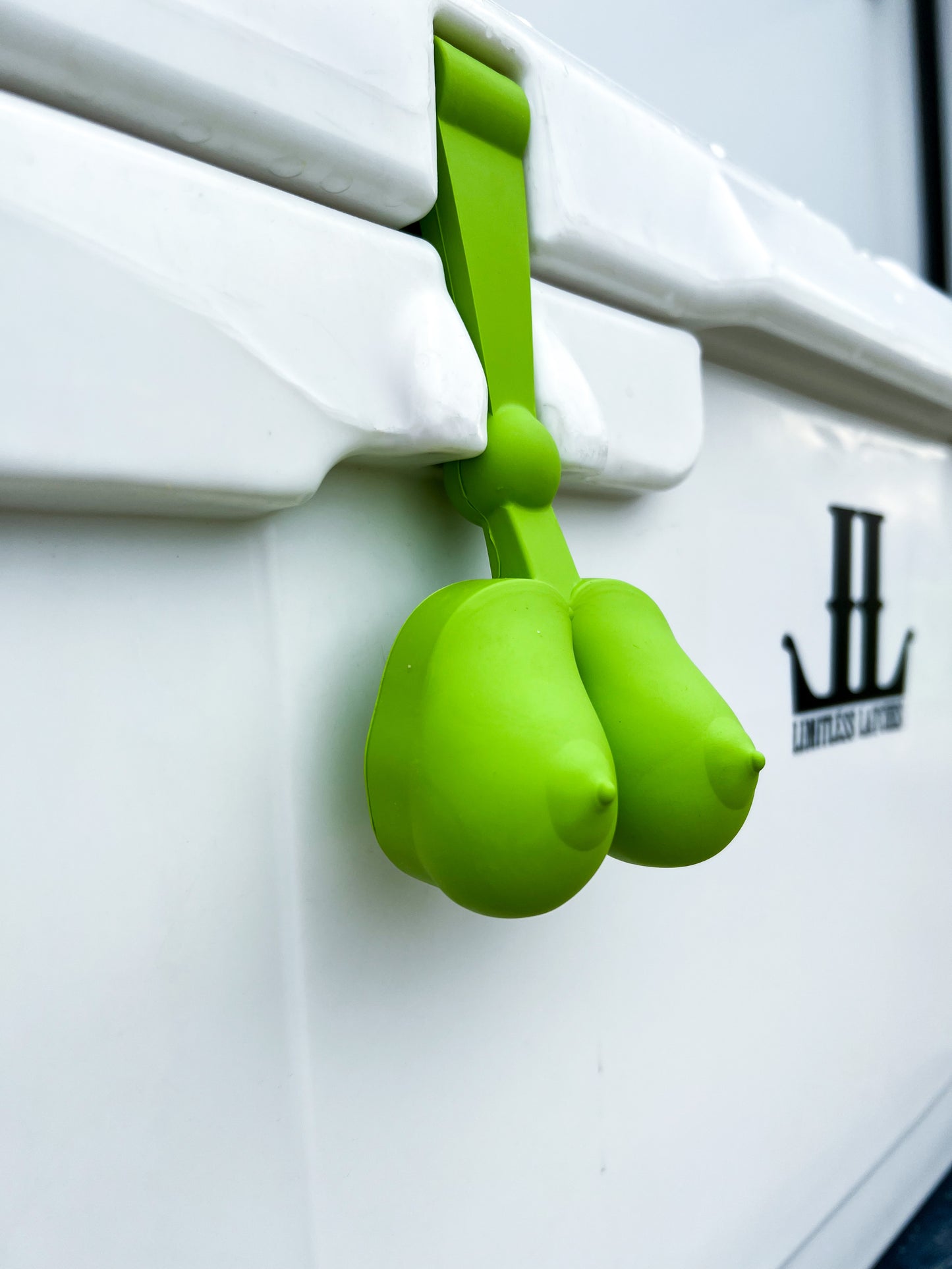 Breast Cancer Awareness Latch Set